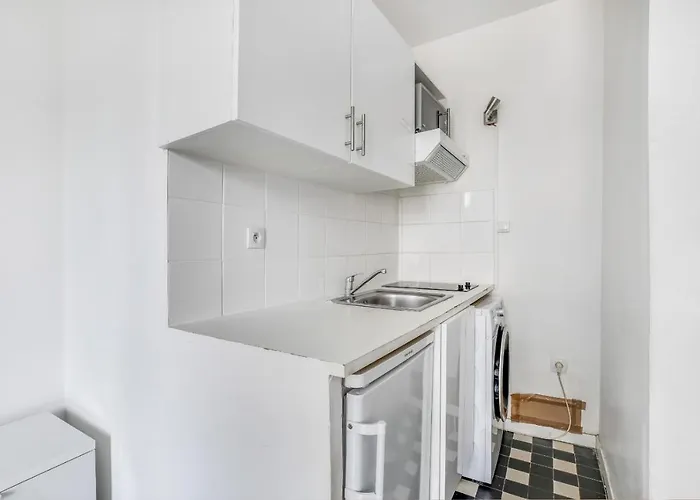 Hsh Daru - Parc Monceau St Honore Cosy 4p * Париж