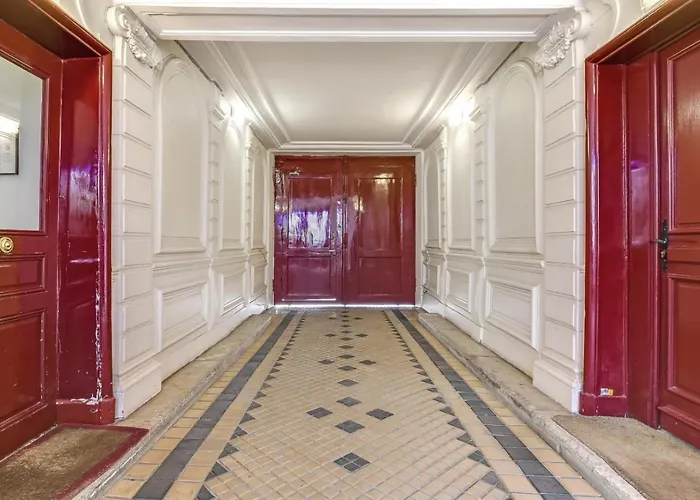 Hsh Daru - Parc Monceau St Honore Cosy 4p Апартаменты *